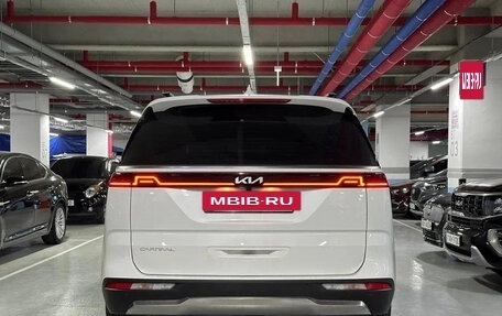 KIA Carnival, 2022 год, 4 020 100 рублей, 6 фотография