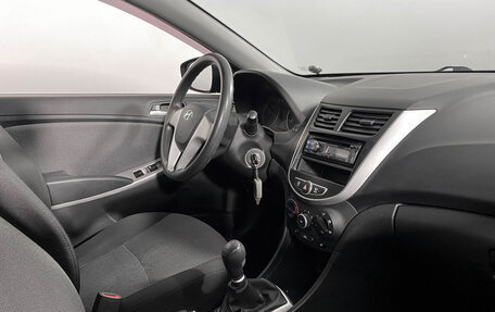 Hyundai Solaris II рестайлинг, 2012 год, 780 000 рублей, 11 фотография