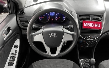 Hyundai Solaris II рестайлинг, 2012 год, 780 000 рублей, 14 фотография