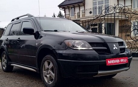 Mitsubishi Outlander III рестайлинг 3, 2003 год, 729 999 рублей, 1 фотография