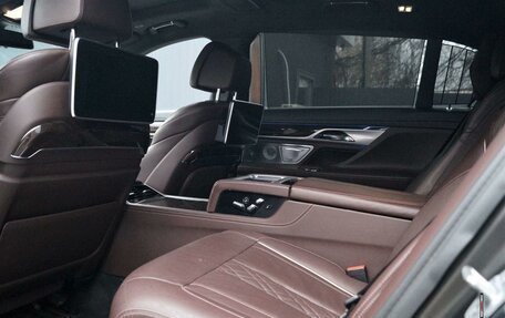 BMW 7 серия, 2017 год, 5 950 000 рублей, 35 фотография