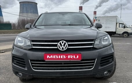 Volkswagen Touareg III, 2012 год, 2 550 000 рублей, 2 фотография