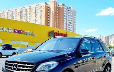 Mercedes-Benz M-Класс, 2012 год, 2 450 000 рублей, 3 фотография