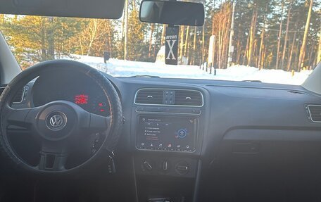 Volkswagen Polo VI (EU Market), 2010 год, 850 000 рублей, 12 фотография