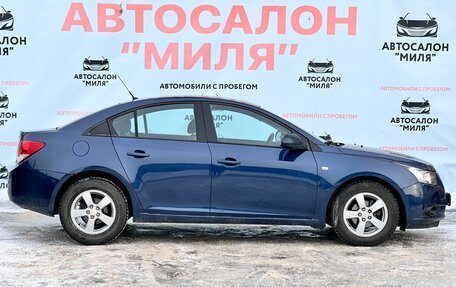 Chevrolet Cruze II, 2011 год, 765 000 рублей, 6 фотография