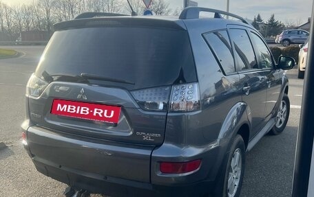 Mitsubishi Outlander III рестайлинг 3, 2011 год, 1 090 000 рублей, 4 фотография