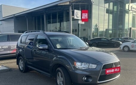 Mitsubishi Outlander III рестайлинг 3, 2011 год, 1 090 000 рублей, 3 фотография