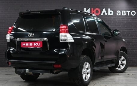 Toyota Land Cruiser Prado 150 рестайлинг 2, 2012 год, 3 300 000 рублей, 6 фотография