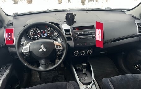 Mitsubishi Outlander III рестайлинг 3, 2010 год, 1 500 000 рублей, 12 фотография