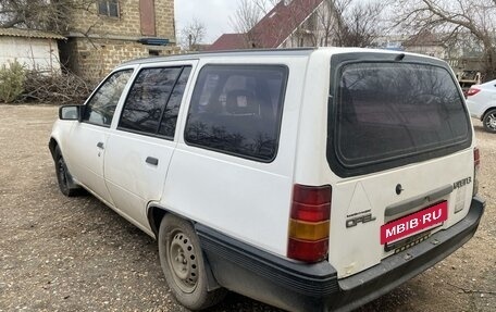 Opel Kadett E рестайлинг, 1988 год, 110 000 рублей, 3 фотография