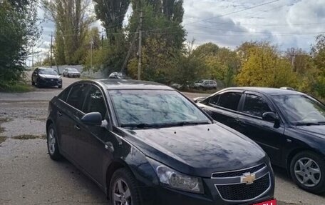 Chevrolet Cruze II, 2011 год, 850 000 рублей, 2 фотография