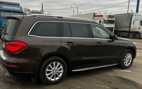 Mercedes-Benz GL-Класс, 2012 год, 3 600 000 рублей, 2 фотография