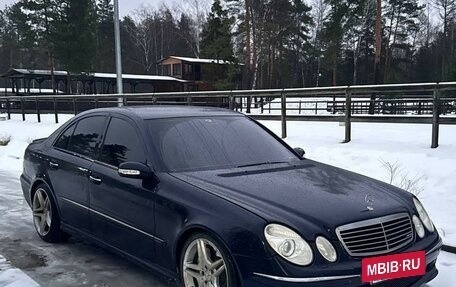 Mercedes-Benz E-Класс, 2003 год, 1 350 000 рублей, 5 фотография