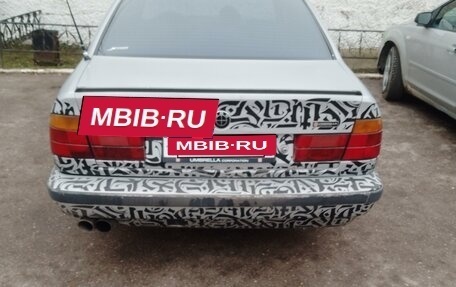 BMW 5 серия, 1993 год, 380 000 рублей, 1 фотография