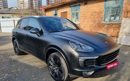 Porsche Cayenne III, 2017 год, 5 000 000 рублей, 2 фотография