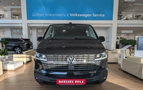 Volkswagen Multivan T6 рестайлинг, 2022 год, 14 687 850 рублей, 2 фотография