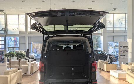 Volkswagen Multivan T6 рестайлинг, 2022 год, 14 687 850 рублей, 7 фотография