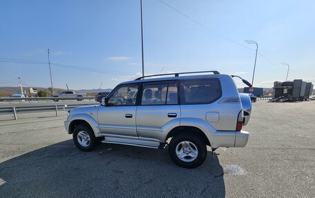 Toyota Land Cruiser Prado 90 рестайлинг, 2000 год, 1 300 000 рублей, 29 фотография