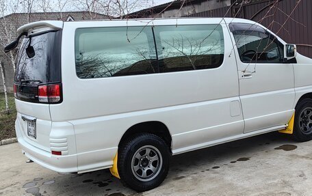 Nissan Elgrand I, 1998 год, 1 050 000 рублей, 5 фотография