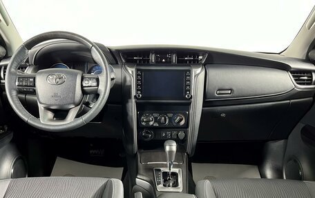 Toyota Fortuner II, 2021 год, 4 850 000 рублей, 13 фотография