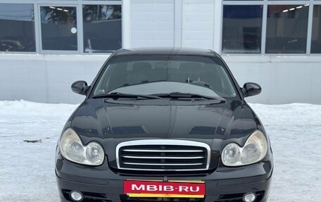 Hyundai Sonata IV рестайлинг, 2004 год, 649 000 рублей, 3 фотография