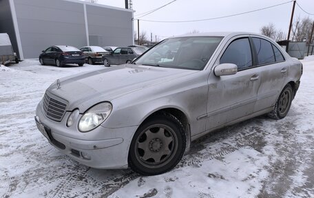 Mercedes-Benz E-Класс, 2004 год, 650 000 рублей, 6 фотография