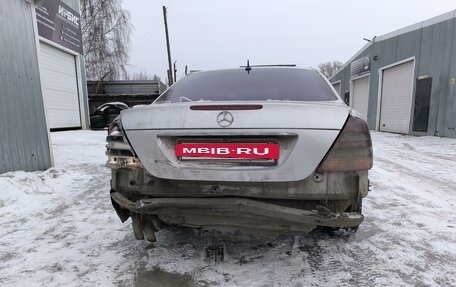 Mercedes-Benz E-Класс, 2004 год, 650 000 рублей, 2 фотография