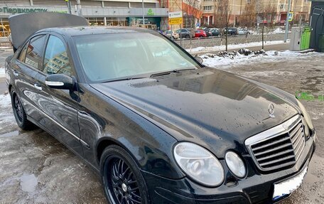 Mercedes-Benz E-Класс, 2004 год, 829 000 рублей, 20 фотография