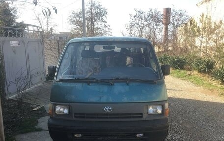 Toyota HiAce H100, 1991 год, 85 000 рублей, 1 фотография