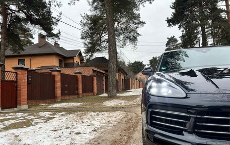 Porsche Cayenne III, 2019 год, 9 000 000 рублей, 3 фотография