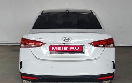 Hyundai Solaris II рестайлинг, 2021 год, 1 900 000 рублей, 6 фотография