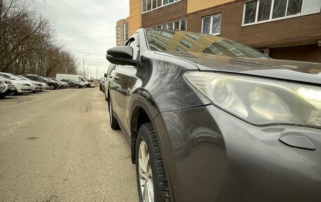 Toyota RAV4, 2015 год, 1 750 000 рублей, 3 фотография