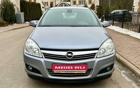 Opel Astra H, 2010 год, 710 000 рублей, 2 фотография