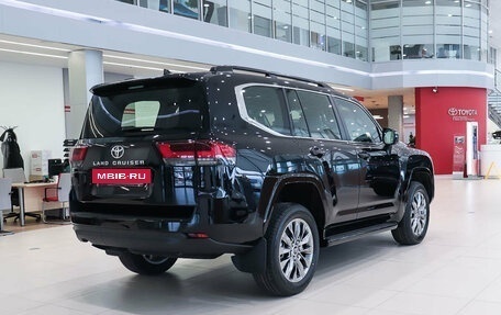 Toyota Land Cruiser, 2024 год, 17 700 000 рублей, 5 фотография