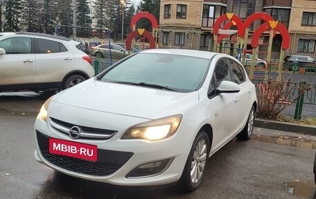 Opel Astra J, 2012 год, 700 000 рублей, 1 фотография