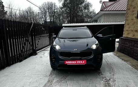 KIA Sportage IV рестайлинг, 2018 год, 2 350 000 рублей, 2 фотография