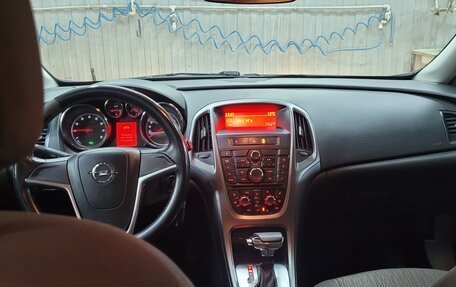 Opel Astra J, 2012 год, 700 000 рублей, 7 фотография