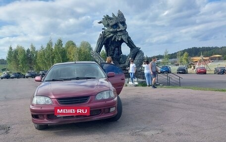 Toyota Avensis III рестайлинг, 1999 год, 270 000 рублей, 4 фотография