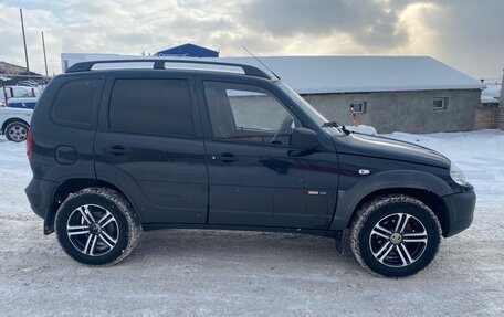 Chevrolet Niva I рестайлинг, 2016 год, 690 000 рублей, 4 фотография