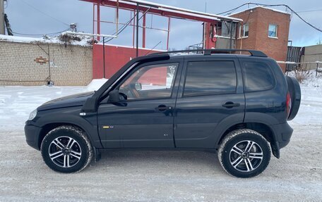 Chevrolet Niva I рестайлинг, 2016 год, 690 000 рублей, 8 фотография