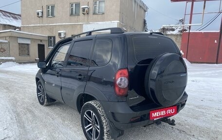 Chevrolet Niva I рестайлинг, 2016 год, 690 000 рублей, 7 фотография