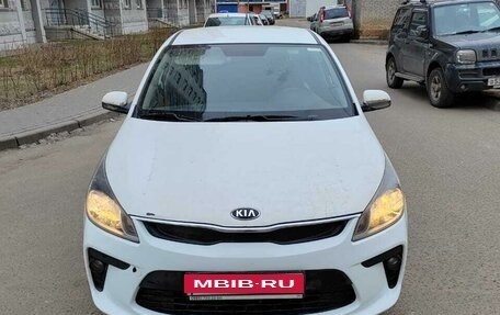 KIA Rio IV, 2018 год, 878 000 рублей, 5 фотография