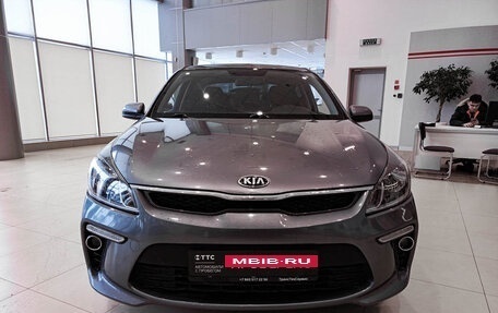 KIA Rio IV, 2020 год, 1 800 000 рублей, 2 фотография