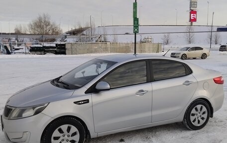 KIA Rio III рестайлинг, 2013 год, 670 000 рублей, 1 фотография