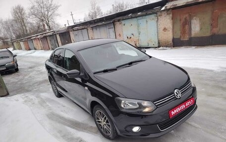 Volkswagen Polo VI (EU Market), 2012 год, 650 000 рублей, 1 фотография