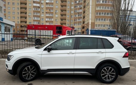 Volkswagen Tiguan II, 2019 год, 2 700 000 рублей, 4 фотография