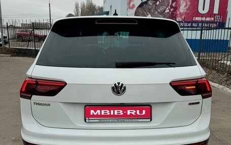 Volkswagen Tiguan II, 2019 год, 2 700 000 рублей, 5 фотография