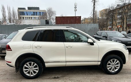 Volkswagen Touareg III, 2011 год, 2 400 000 рублей, 25 фотография