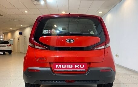 KIA Soul II рестайлинг, 2019 год, 1 980 000 рублей, 3 фотография