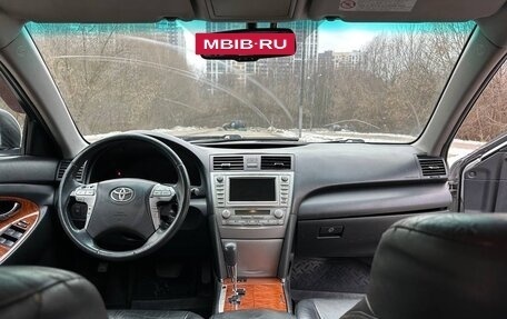 Toyota Camry, 2009 год, 990 000 рублей, 4 фотография